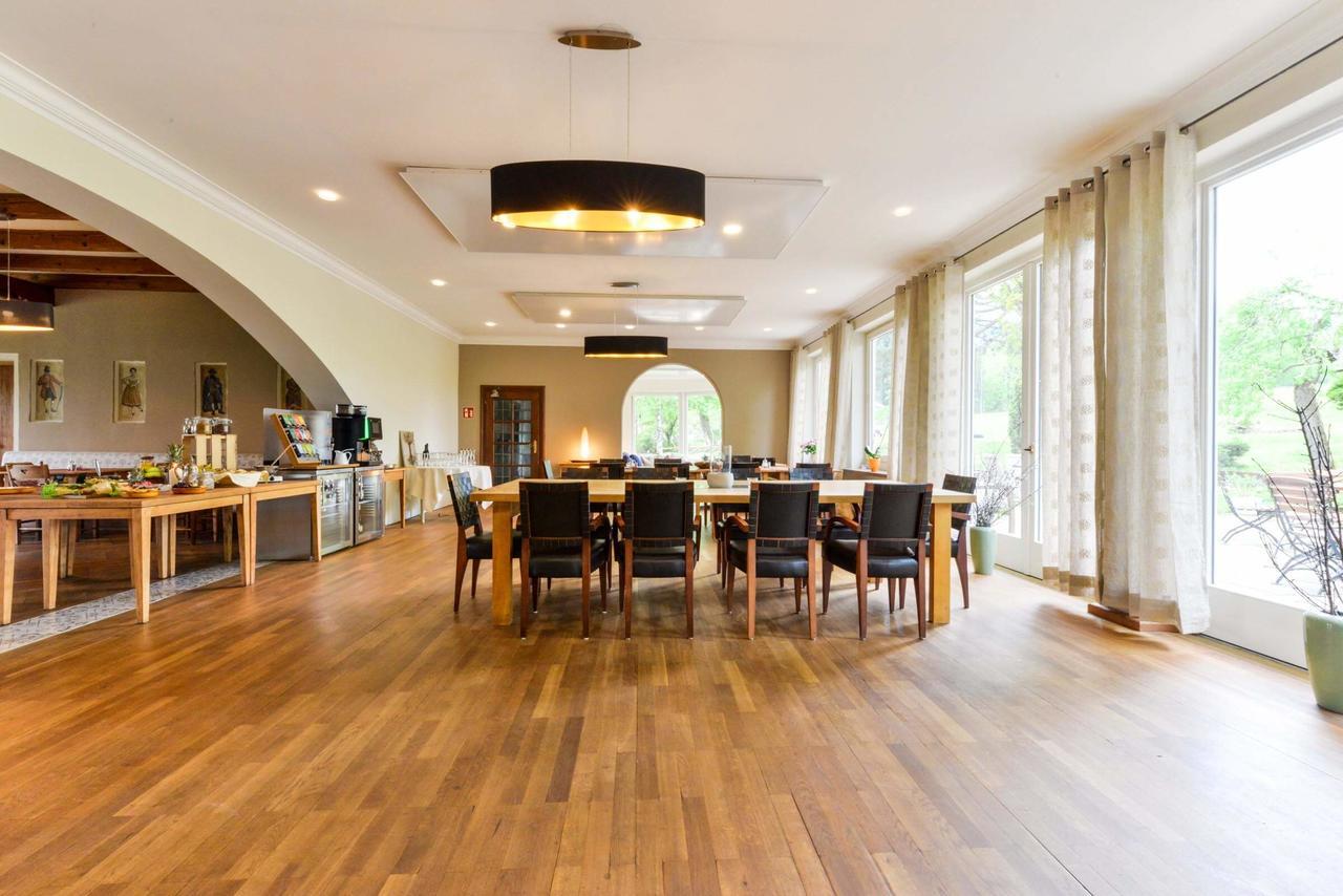 Seinz Wisdom Resort - Bio-Hotel Vegan-Vegetarisch Бад Колгруб Екстериор снимка