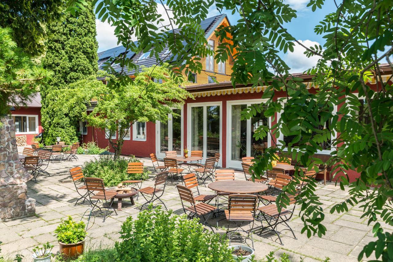 Seinz Wisdom Resort - Bio-Hotel Vegan-Vegetarisch Бад Колгруб Екстериор снимка