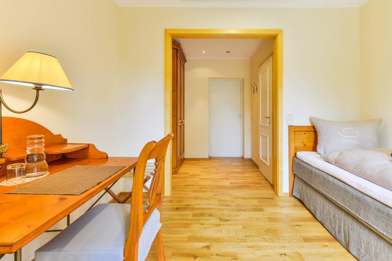 Seinz Wisdom Resort - Bio-Hotel Vegan-Vegetarisch Бад Колгруб Екстериор снимка